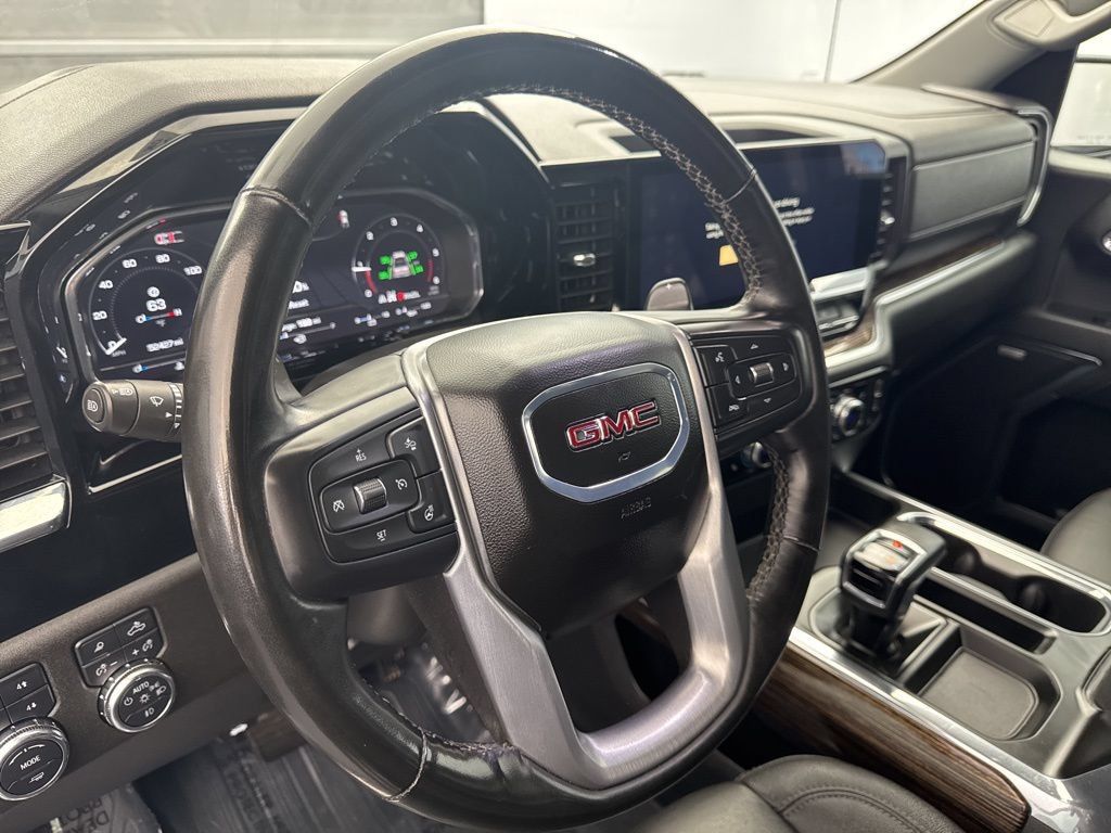 Used 2024 GMC Sierra 1500 Elevation w/ Elevation Premium Package AWD/4WD image 9