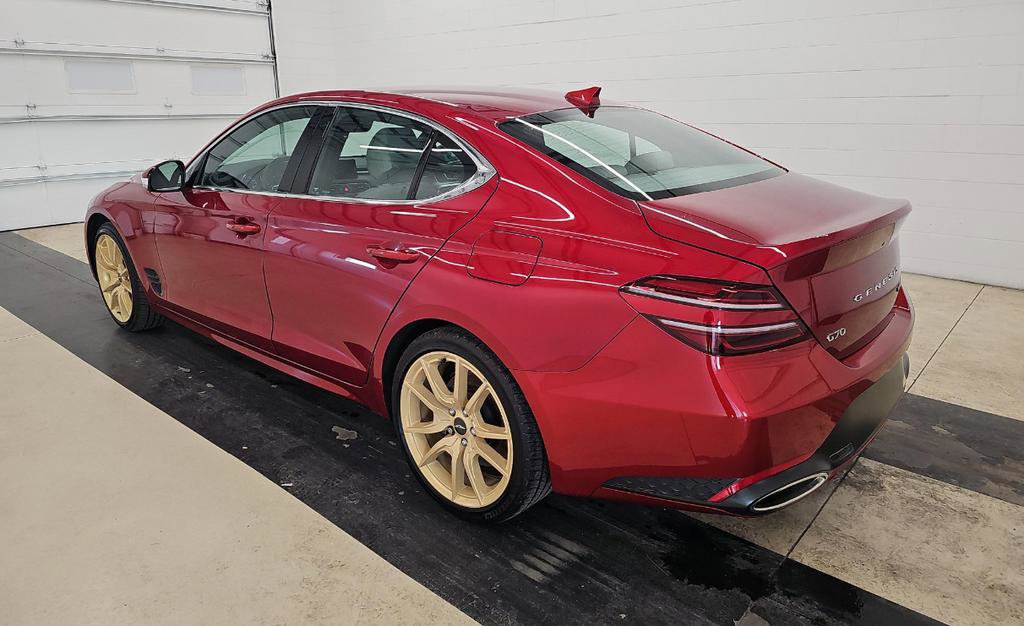 Used 2023 Genesis G70 3.3T image 6