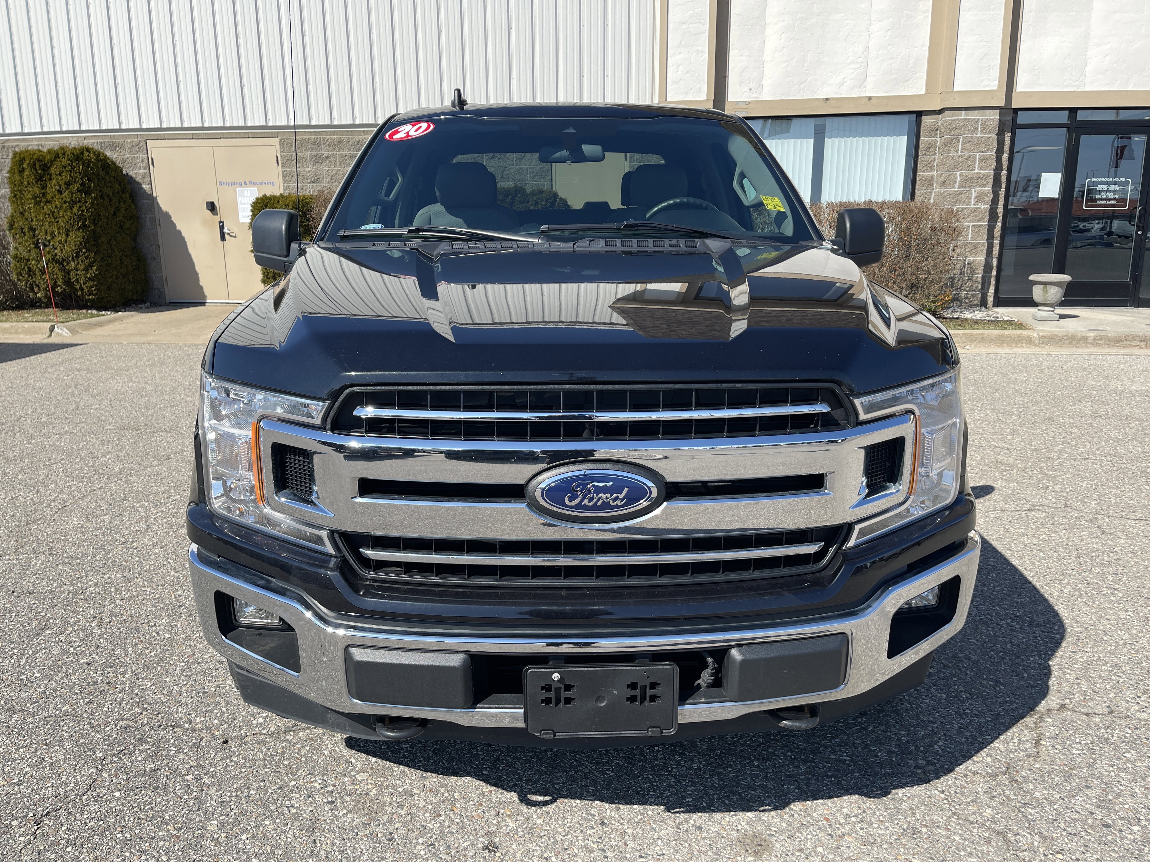 Used 2020 Ford F150 XLT image 8