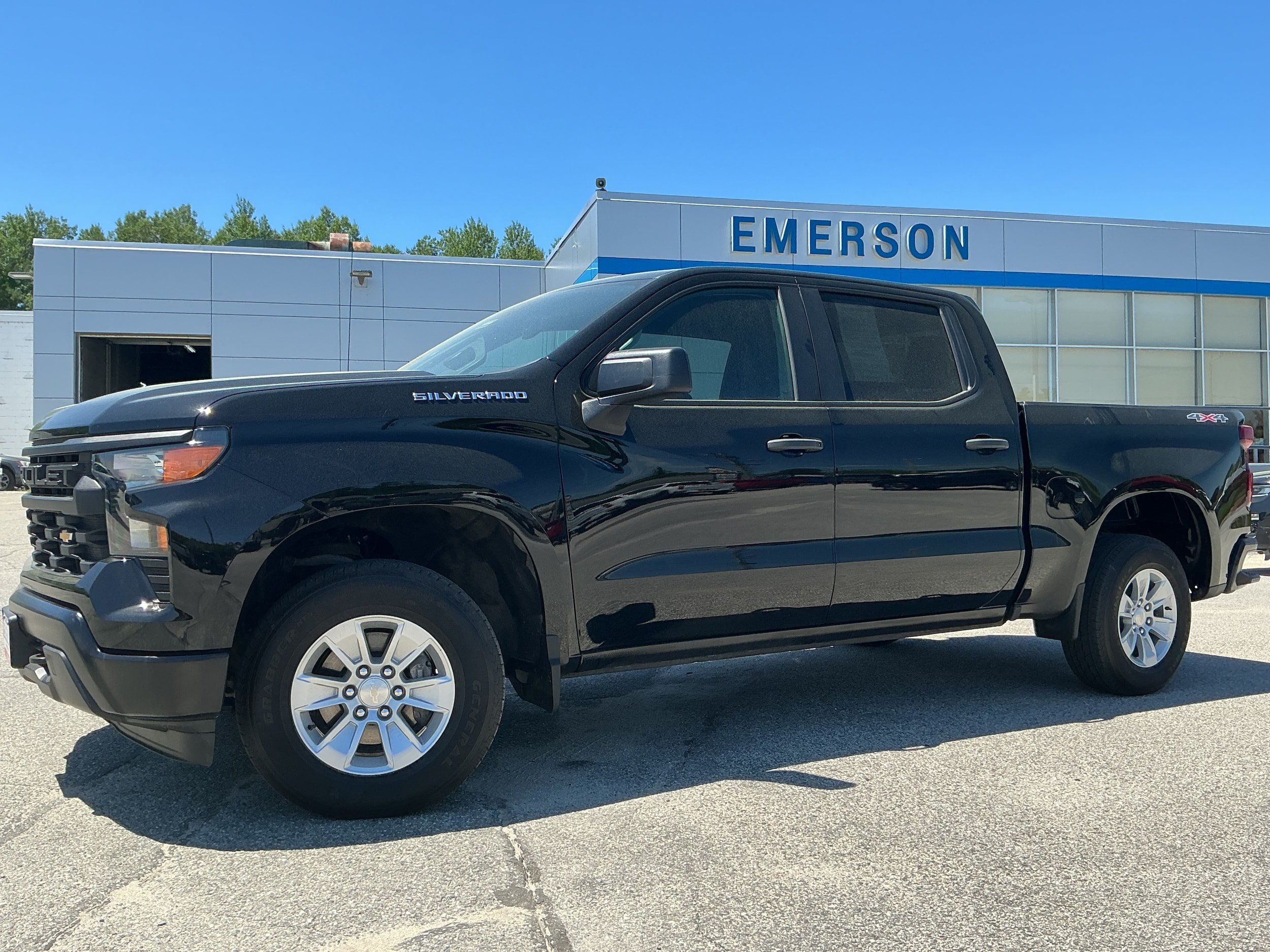 Certified 2023 Chevrolet Silverado 1500 W/T w/ WT Value Package AWD/4WD image 2