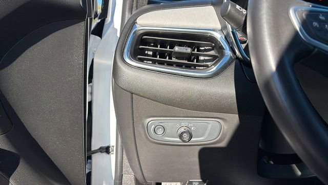 Used 2022 Chevrolet Equinox LT image 21