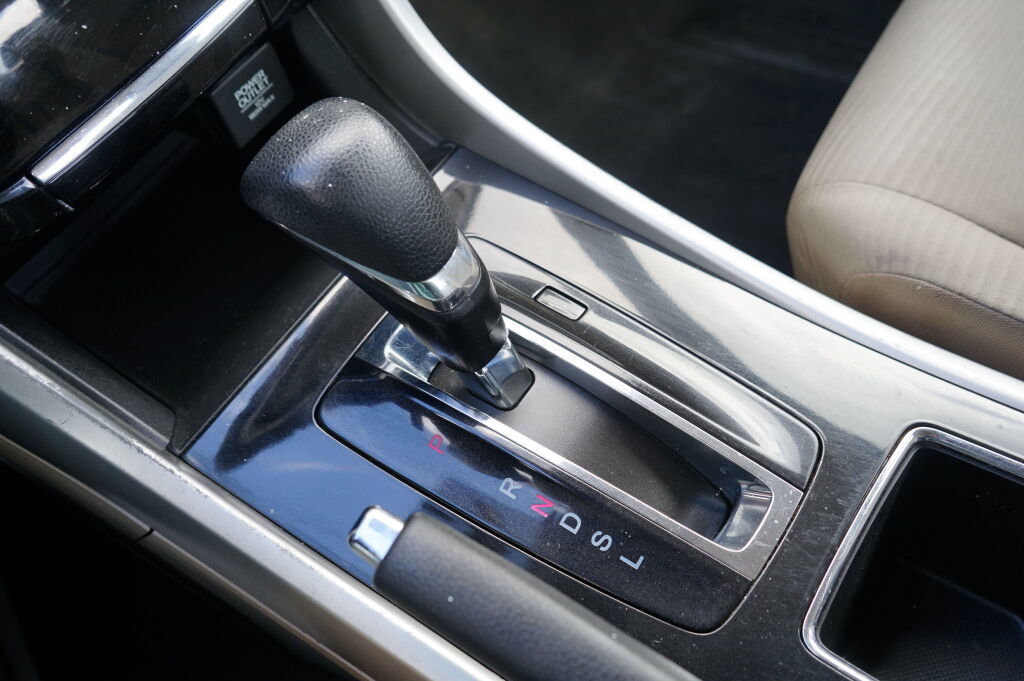 Used 2017 Honda Accord LX image 15