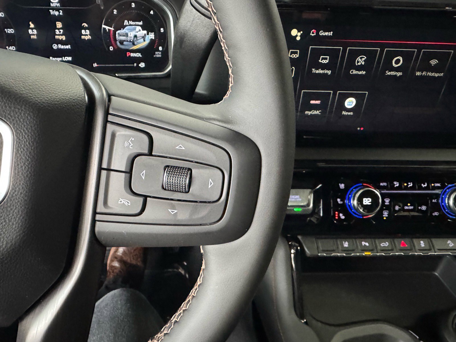 New 2026 GMC Sierra 2500 AT4 w/ AT4 Premium Plus Package AWD/4WD image 26