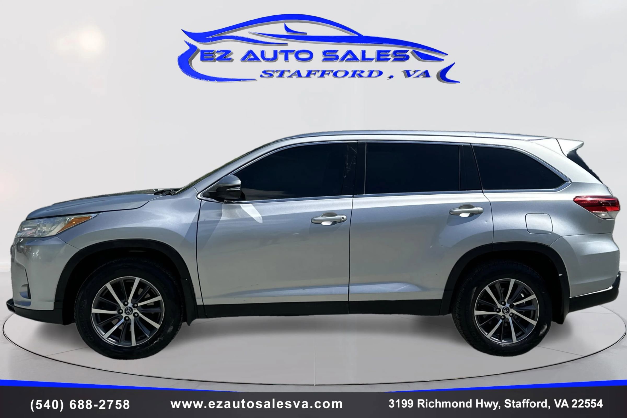 Used 2019 Toyota Highlander XLE AWD/4WD image 8