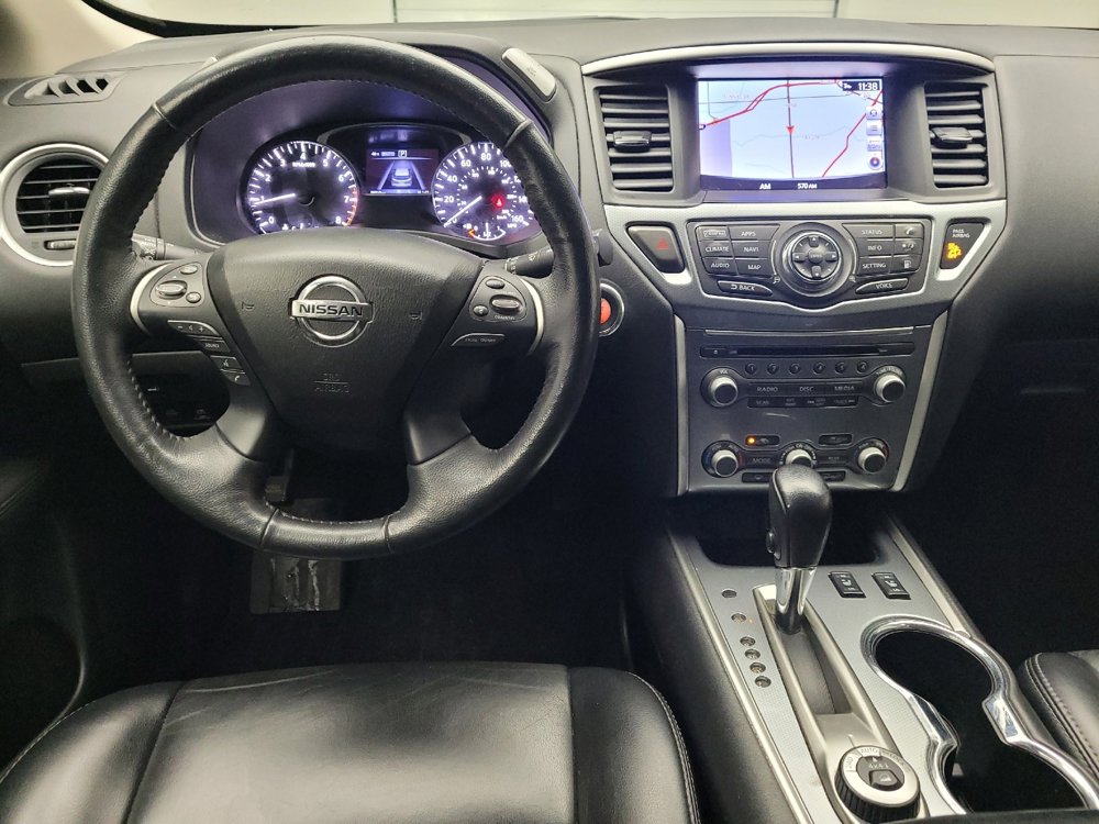 Used 2019 Nissan Pathfinder SL image 22