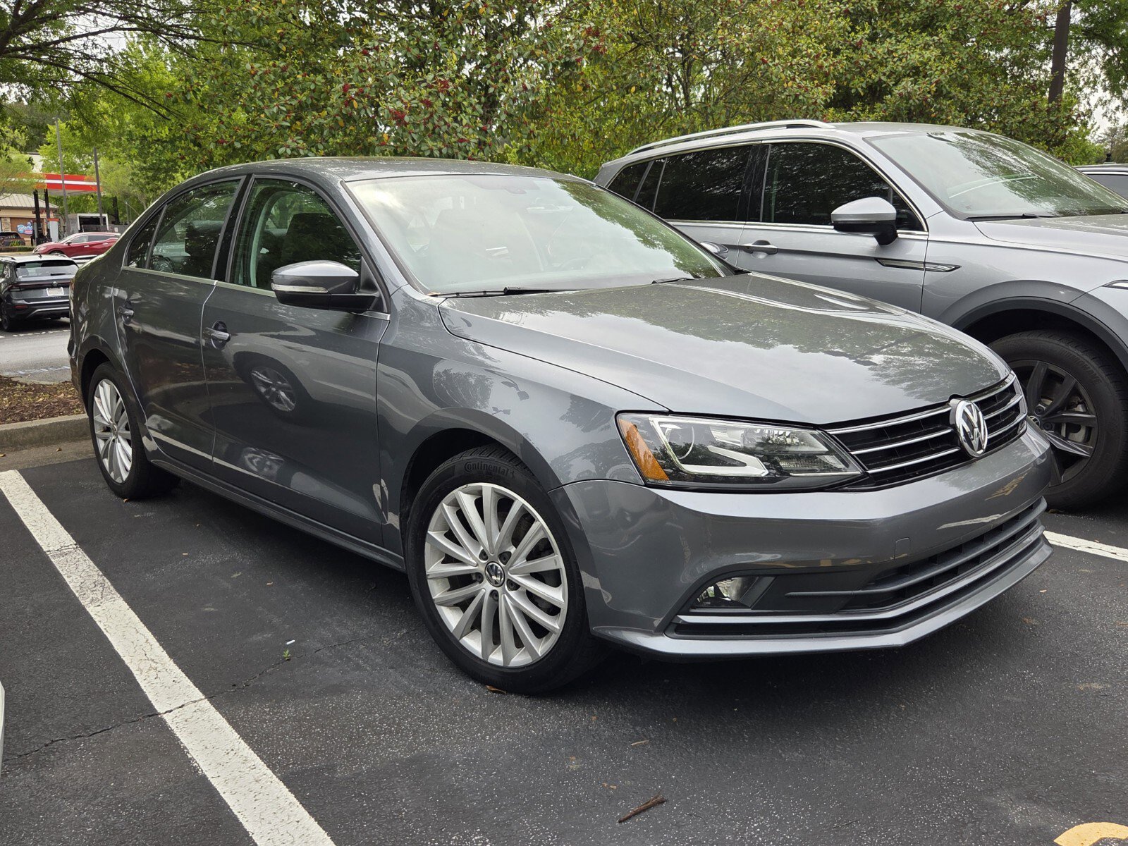 Used 2016 Volkswagen Jetta SEL image 1