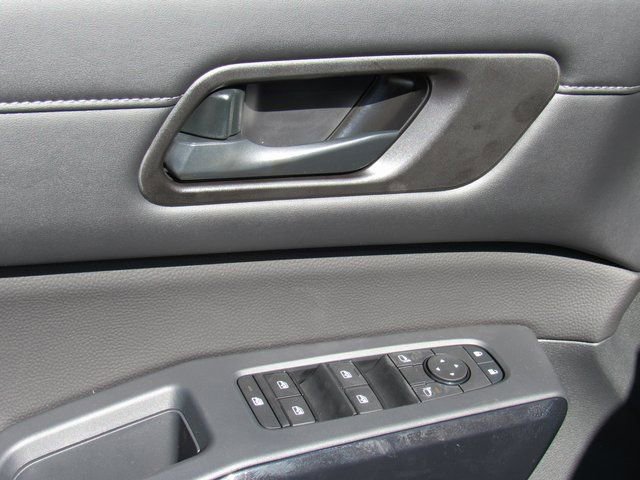 New 2026 Nissan Pathfinder S FWD image 13