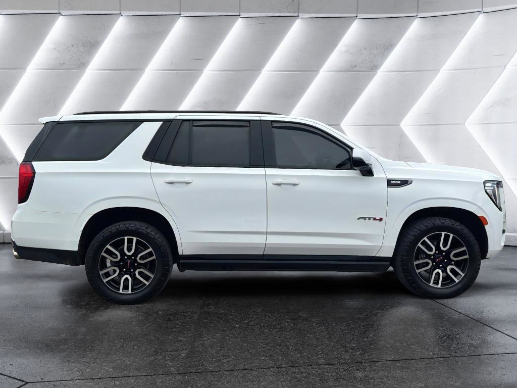 Used 2022 GMC Yukon AT4 AWD/4WD image 8