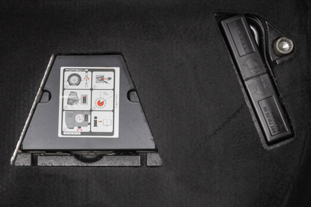 Used 2012 Porsche 911 Edition 918 Spyder image 95