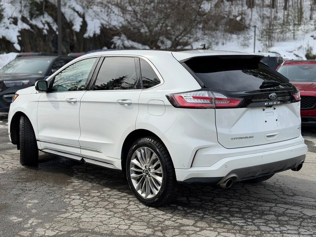Certified 2022 Ford Edge Titanium w/ Equipment Group 301A image 3