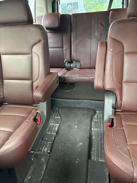 Used 2019 Chevrolet Suburban Premier AWD/4WD image 6
