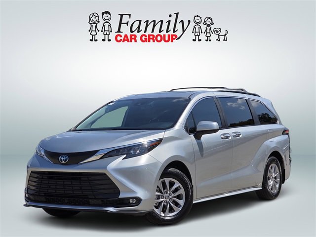 Certified 2025 Toyota Sienna XLE