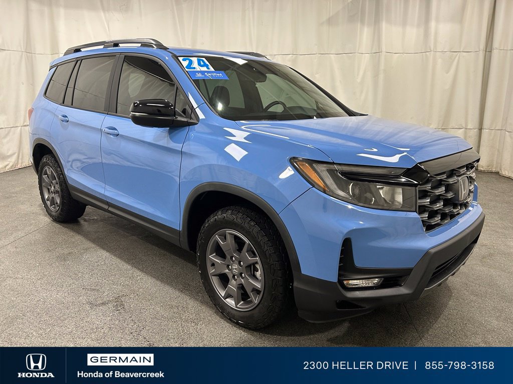 Used 2024 Honda Passport TrailSport image 2