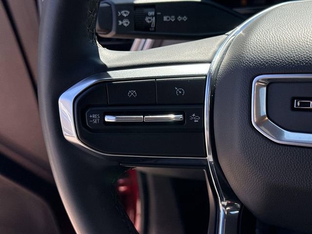 Used 2024 GMC Canyon Denali image 36