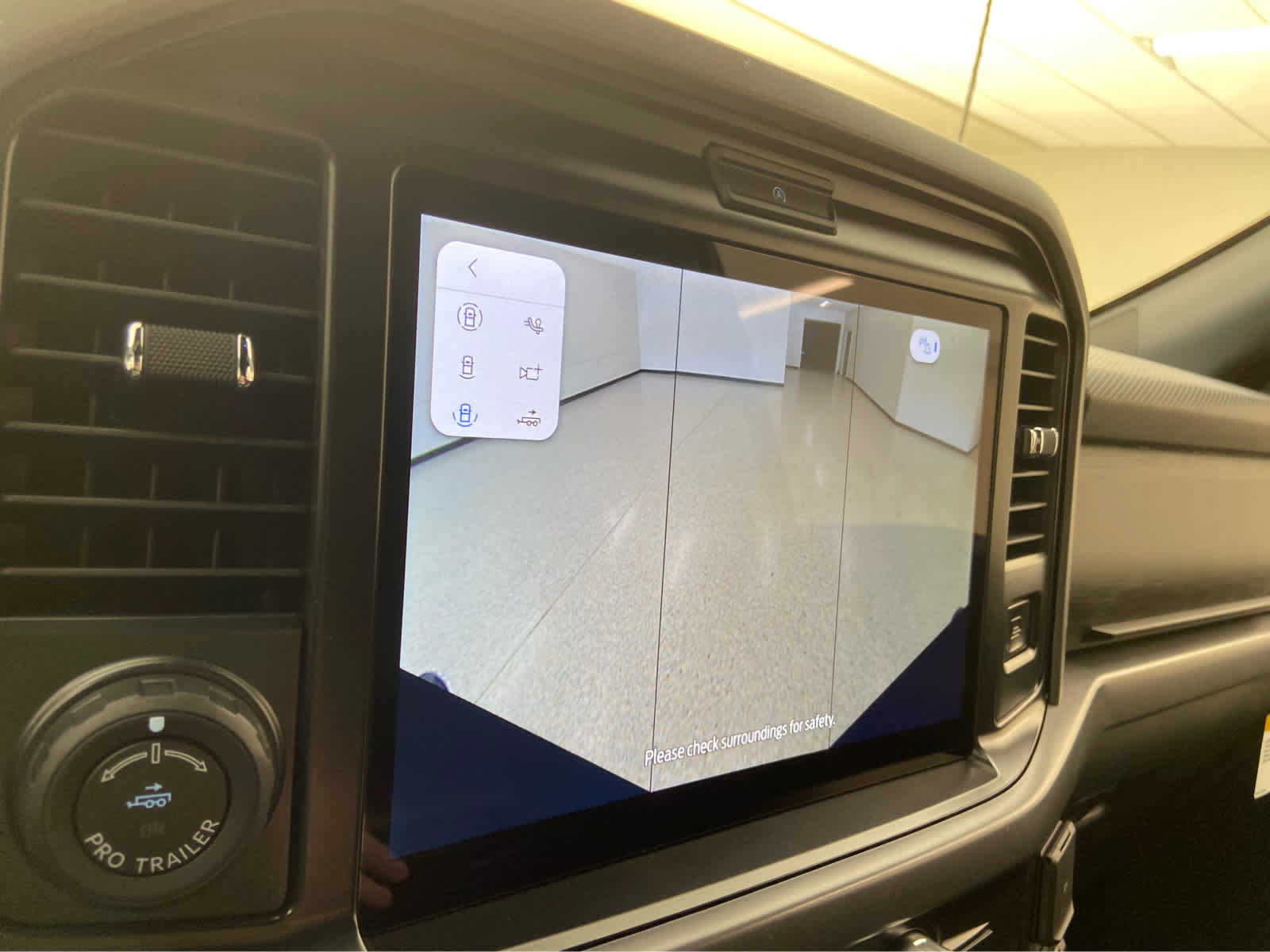 New 2026 Ford F150 XLT w/ Equipment Group 302A MID image 31