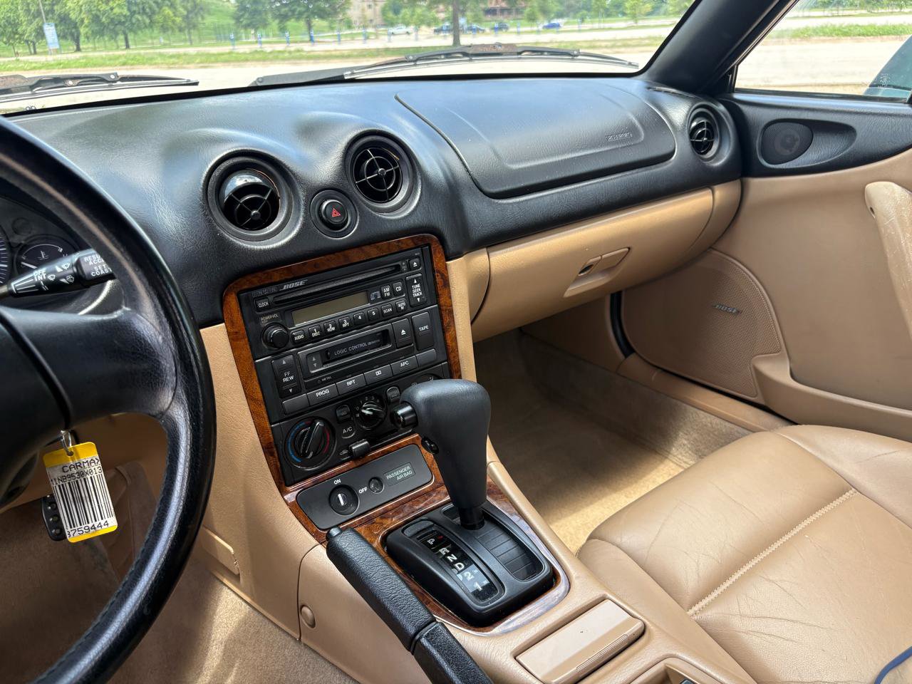 Used 1999 MAZDA MX-5 Miata RWD image 40