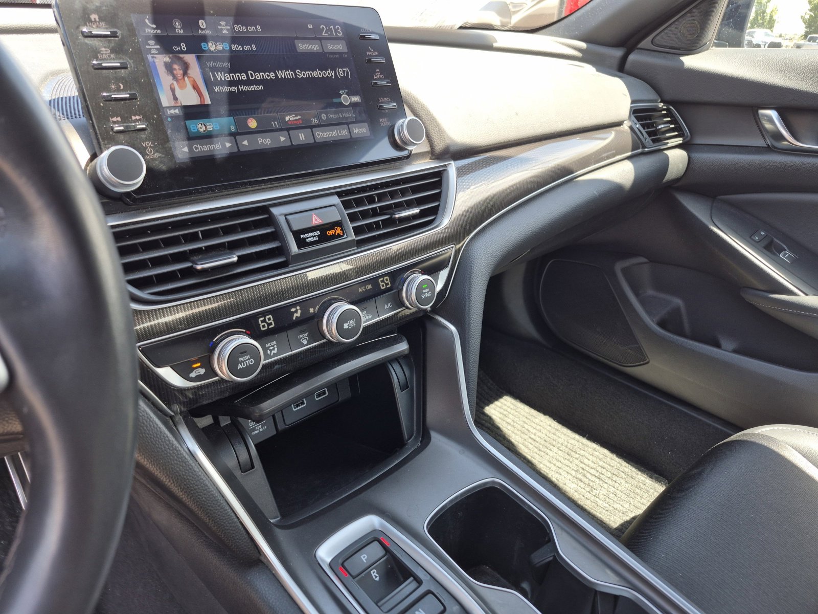 Used 2022 Honda Accord Sport image 11