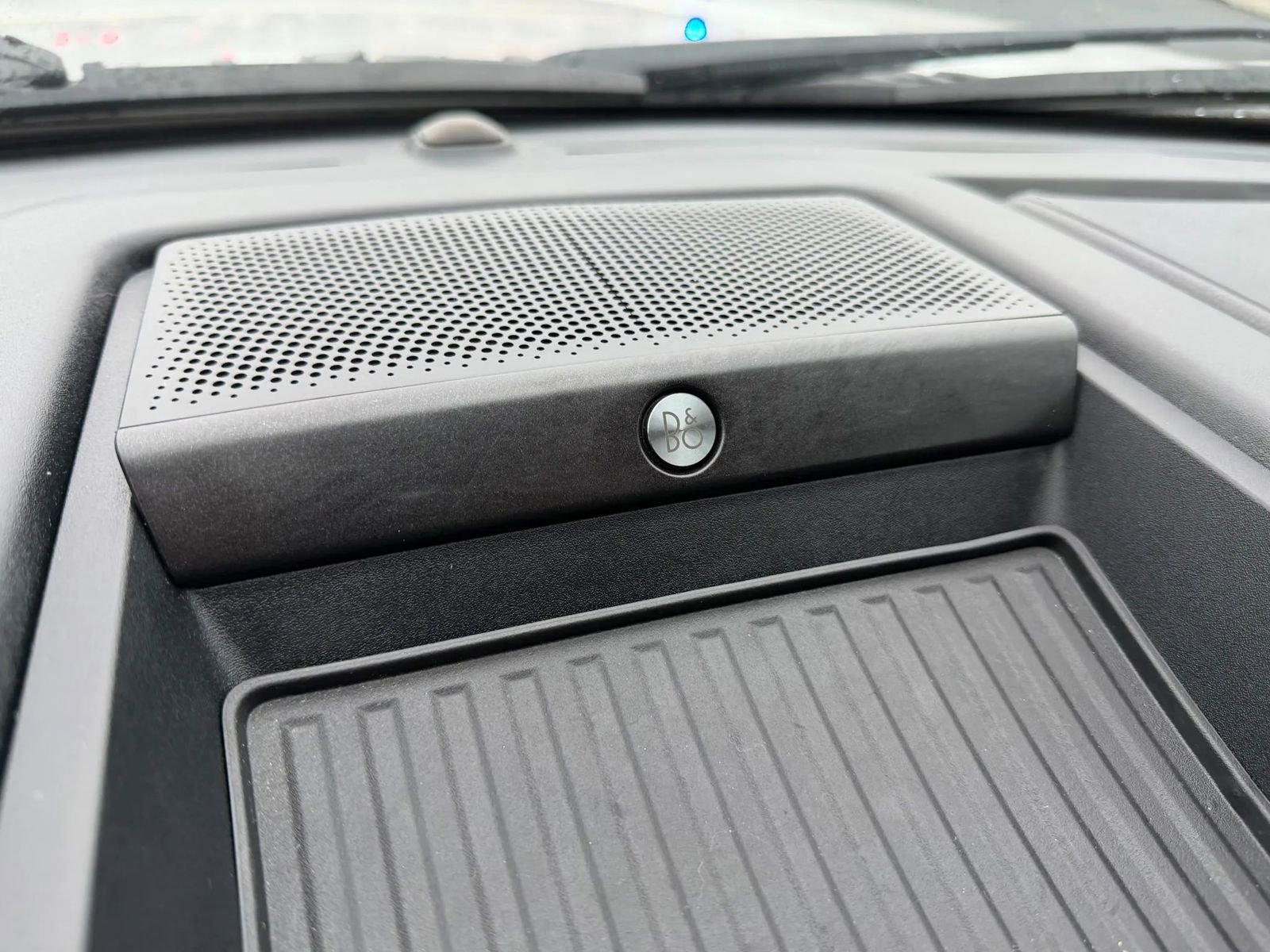 Used 2018 Ford F150 Lariat w/ Equipment Group 502A Luxury image 21