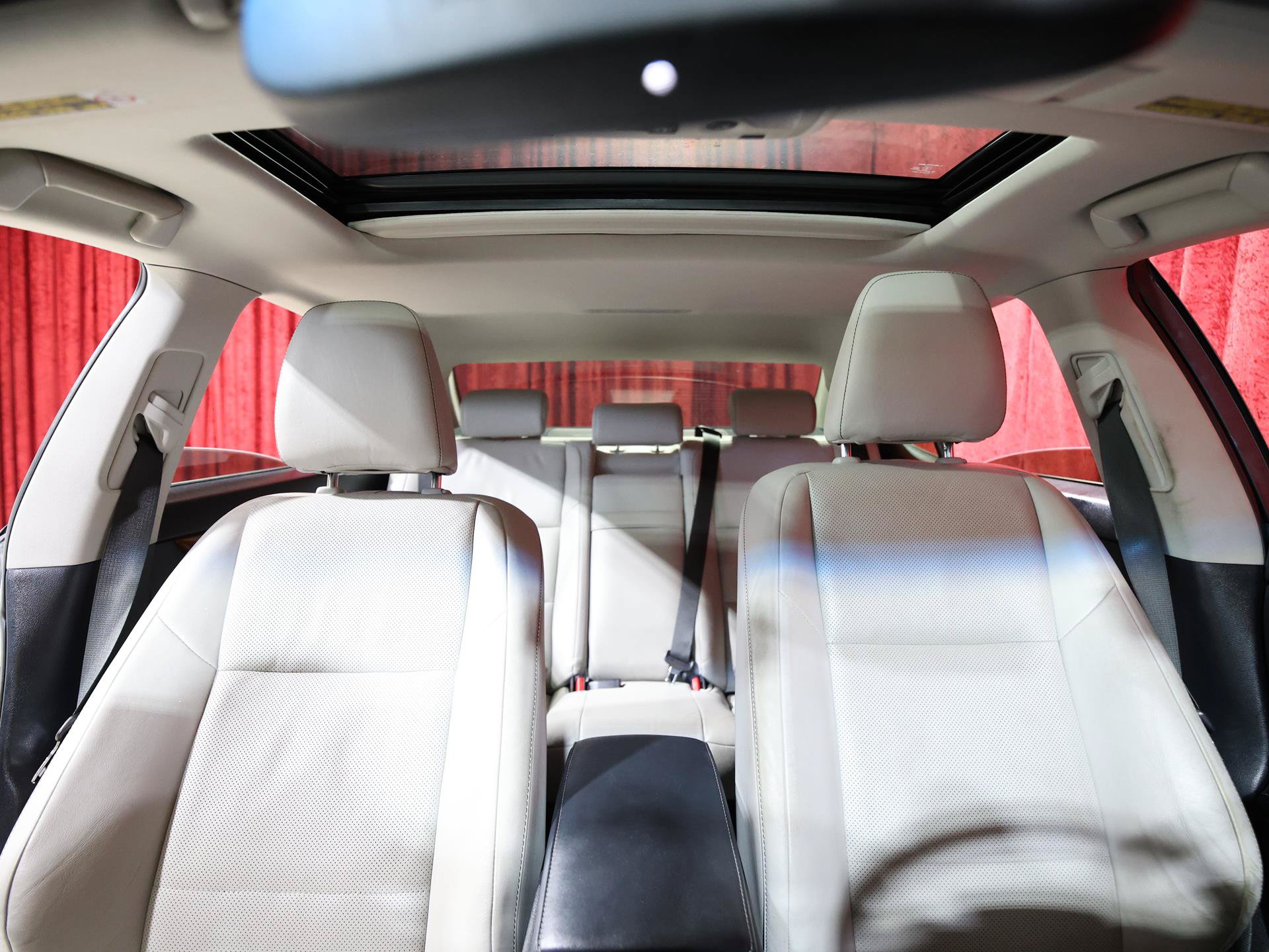 Used 2014 Lexus ES 300h w/ Luxury Package w/Bamboo Trim FWD image 25