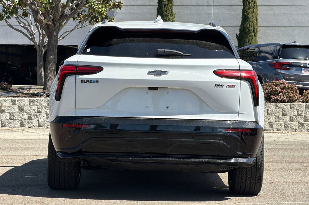 Used 2024 Chevrolet Blazer EV RS image 5