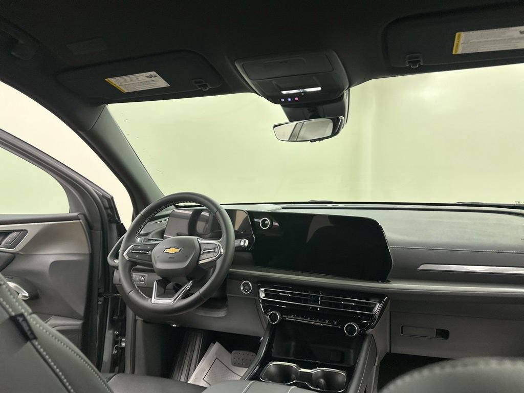 New 2026 Chevrolet Traverse LT w/ Driver Confidence Package AWD/4WD image 21