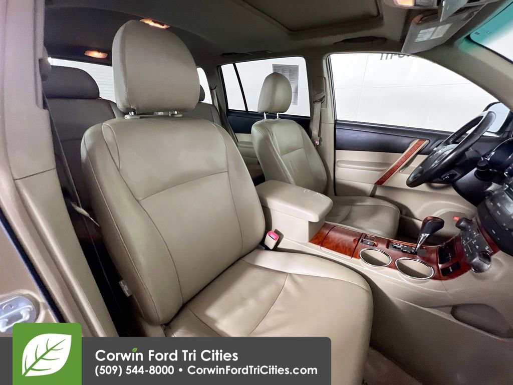 Used 2009 Toyota Highlander Limited image 18