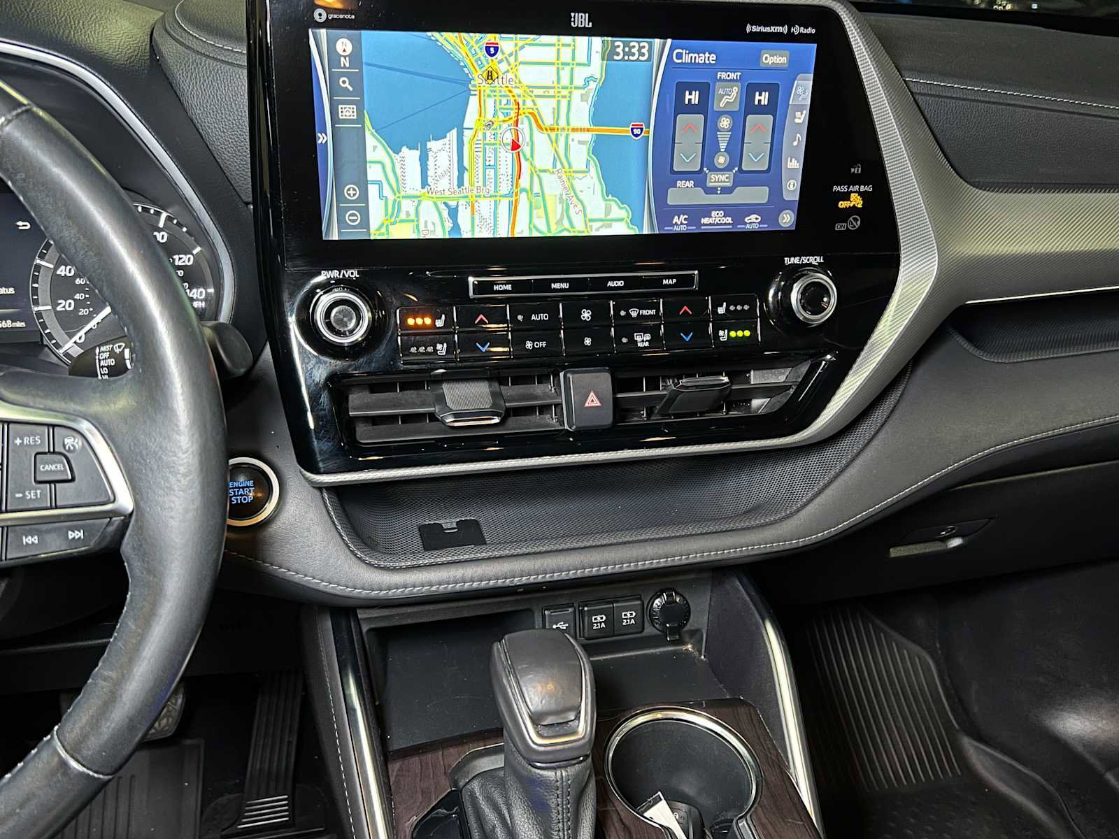 Used 2021 Toyota Highlander Platinum image 32