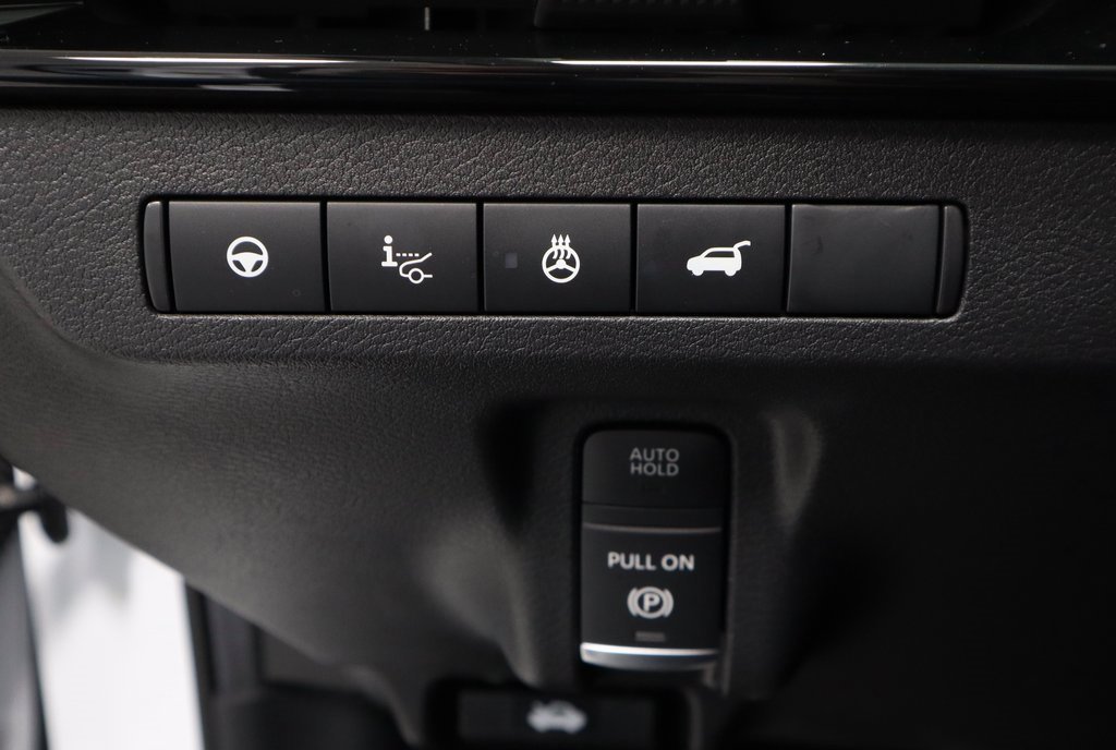 Certified 2025 Nissan Murano Platinum w/ Cargo Package image 29