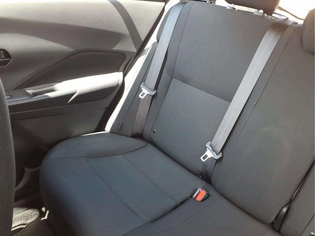 Used 2025 Nissan Kicks Play S image 16