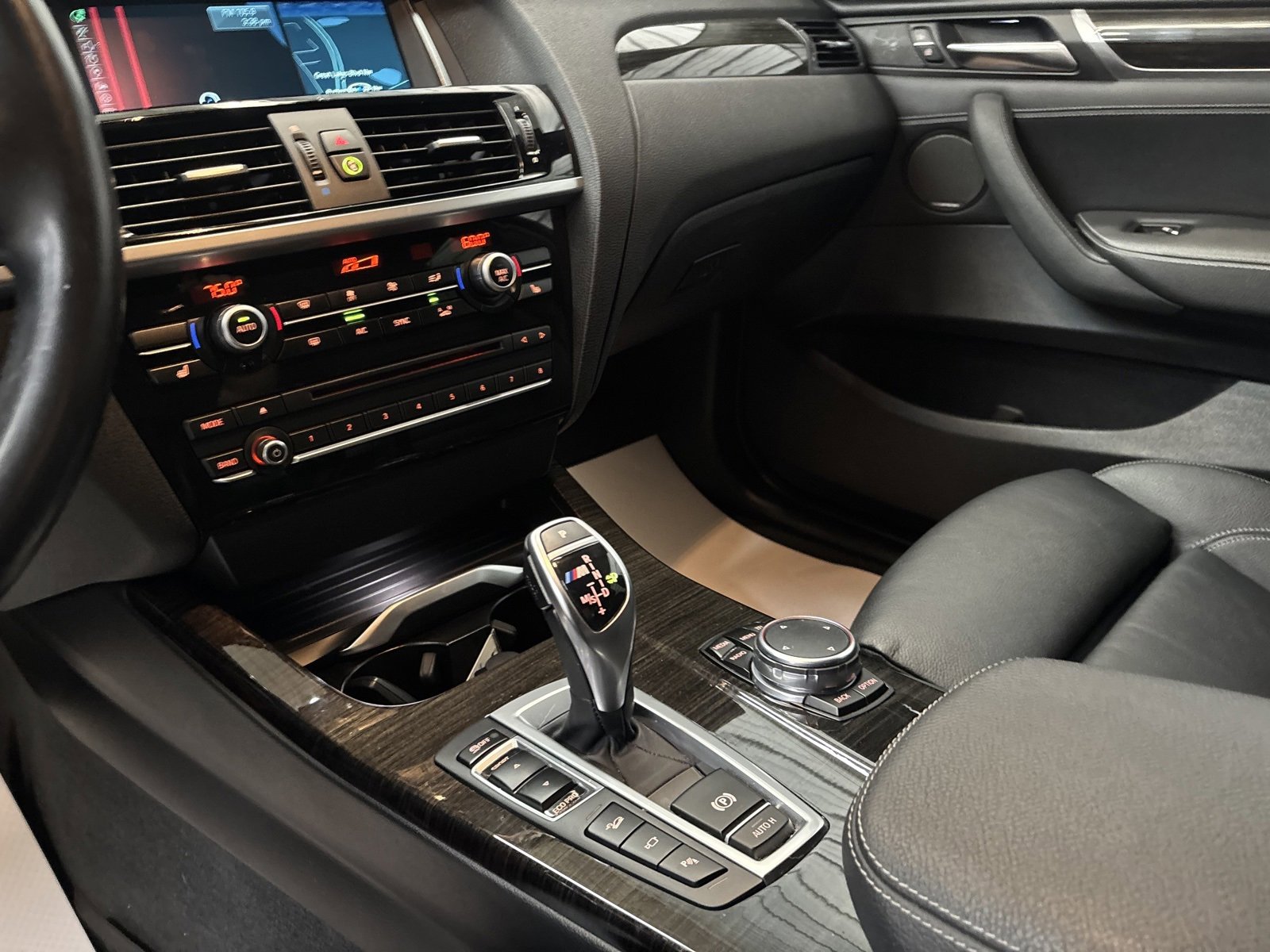 Used 2016 BMW X4 M40i image 19