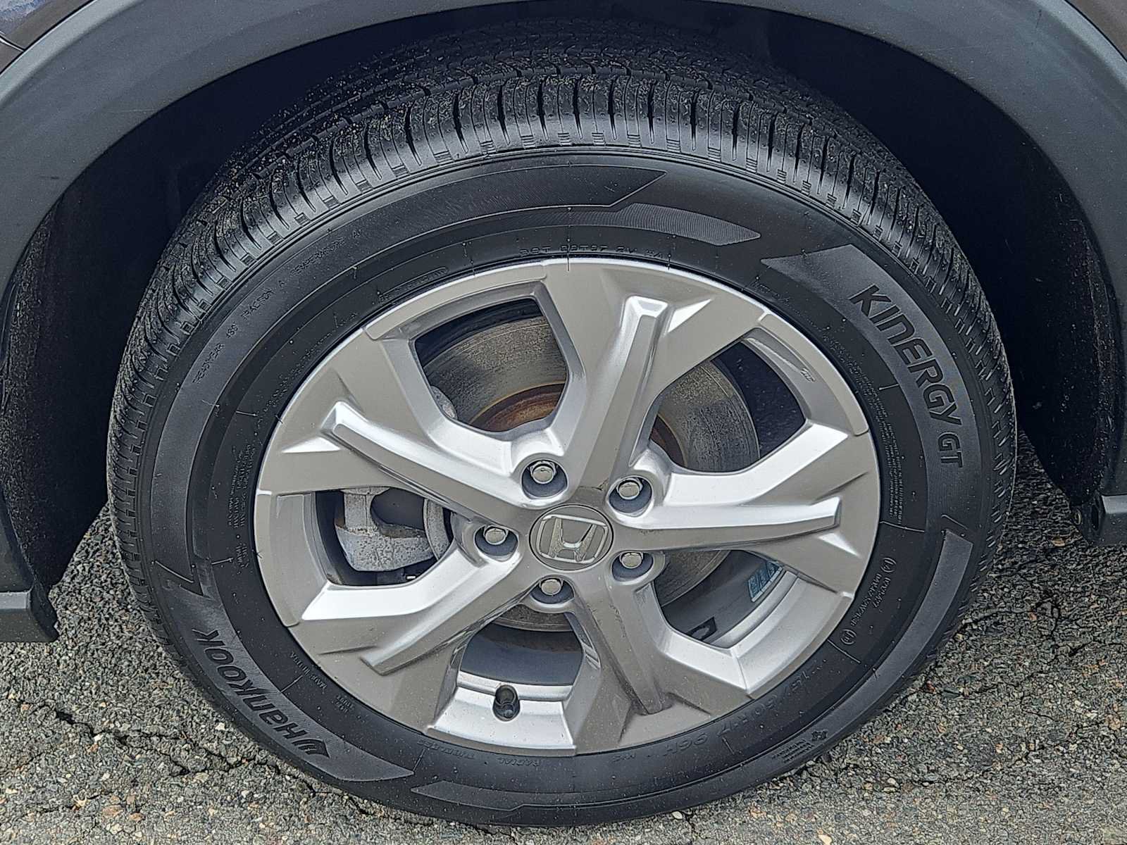 Certified 2023 Honda HR-V LX image 2