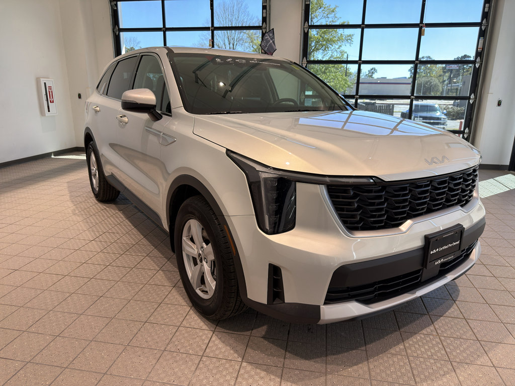 New 2026 Kia Sorento LX image 7