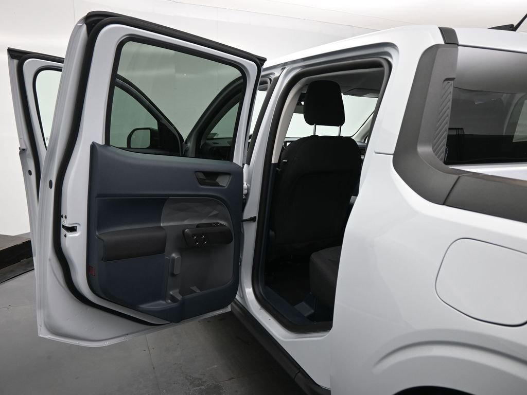 New 2025 Ford Maverick XL image 16