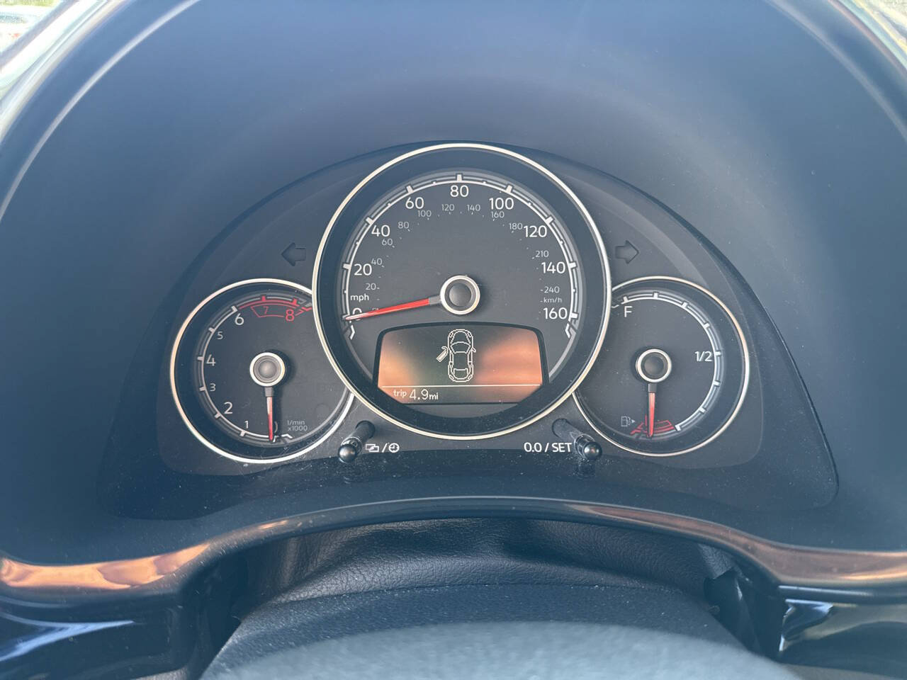 Used 2017 Volkswagen Beetle 1.8T Classic FWD image 37