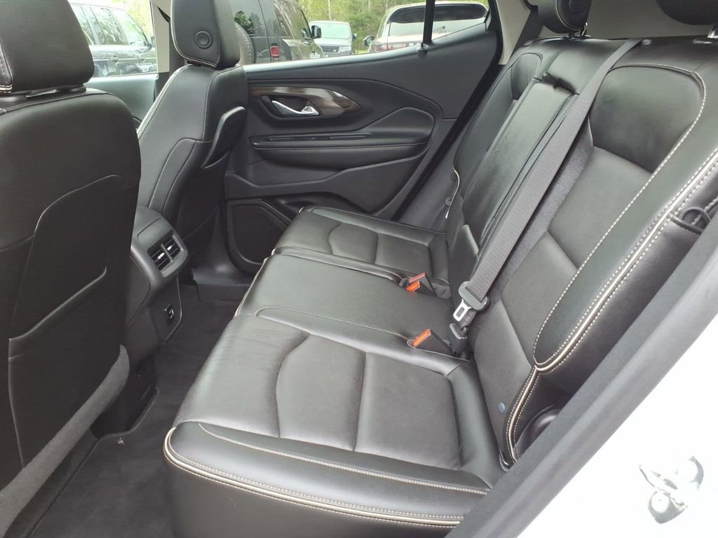 Used 2018 GMC Terrain Denali w/ LPO, 'HIT The Road' Package AWD/4WD image 15