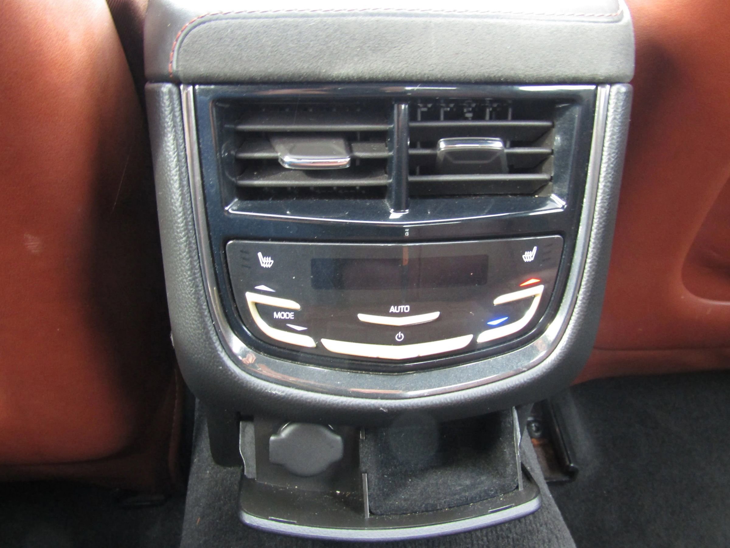 Used 2014 Cadillac CTS Premium image 19