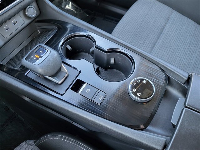 Used 2021 Nissan Rogue S image 14