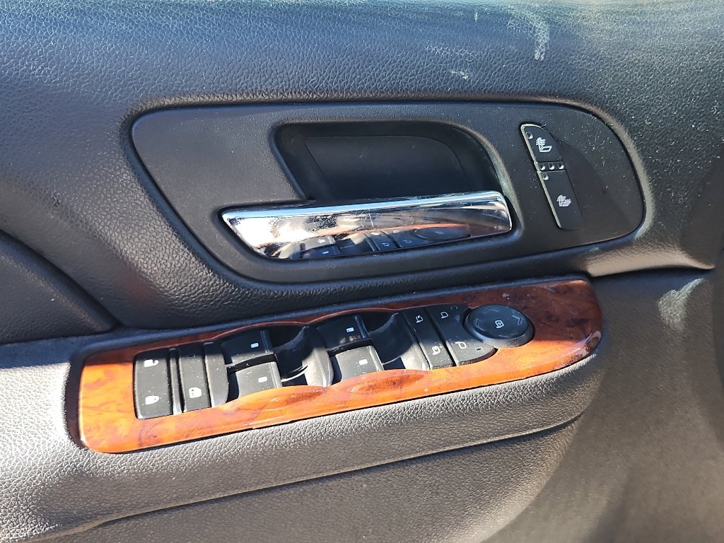 Used 2014 Chevrolet Tahoe LT w/ All-Star Edition image 18