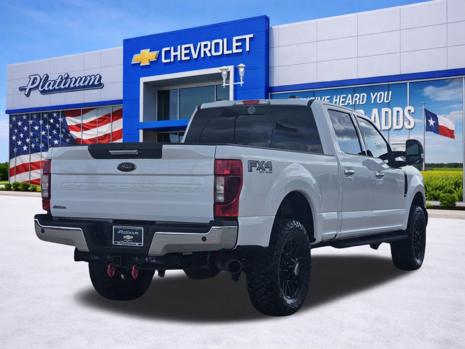 Used 2022 Ford F350 Lariat w/ Chrome Package image 5