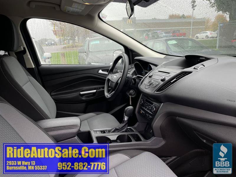 Used 2017 Ford Escape SE AWD/4WD image 14