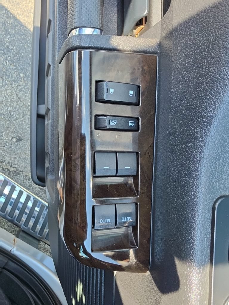 Used 2016 Ford F250 Platinum AWD/4WD image 24