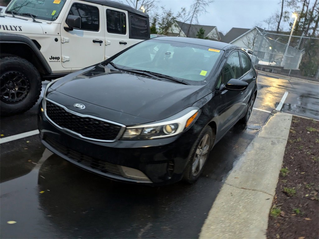 Used 2018 Kia Forte LX w/ LX Popular Package image 3