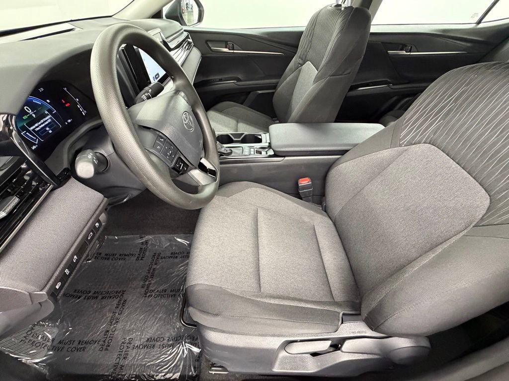 Used 2026 Toyota Camry LE FWD image 20