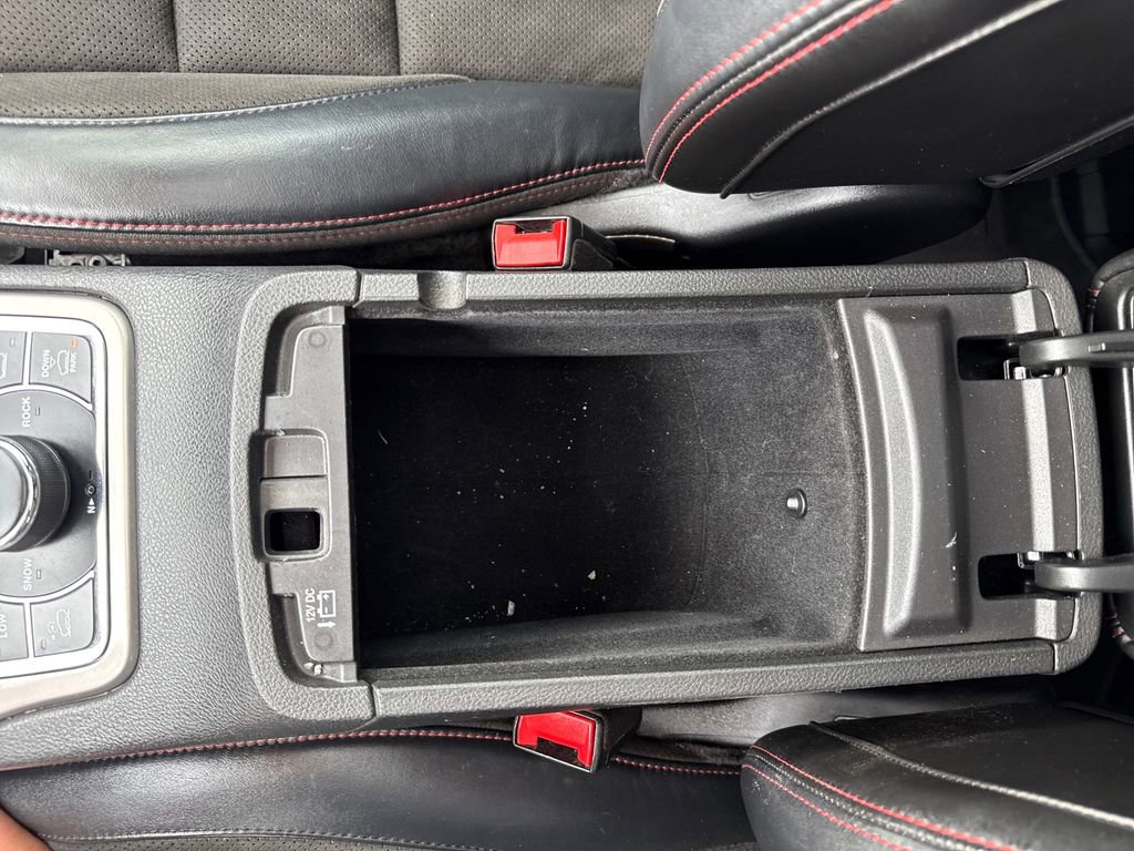 Used 2021 Jeep Grand Cherokee Trailhawk image 28