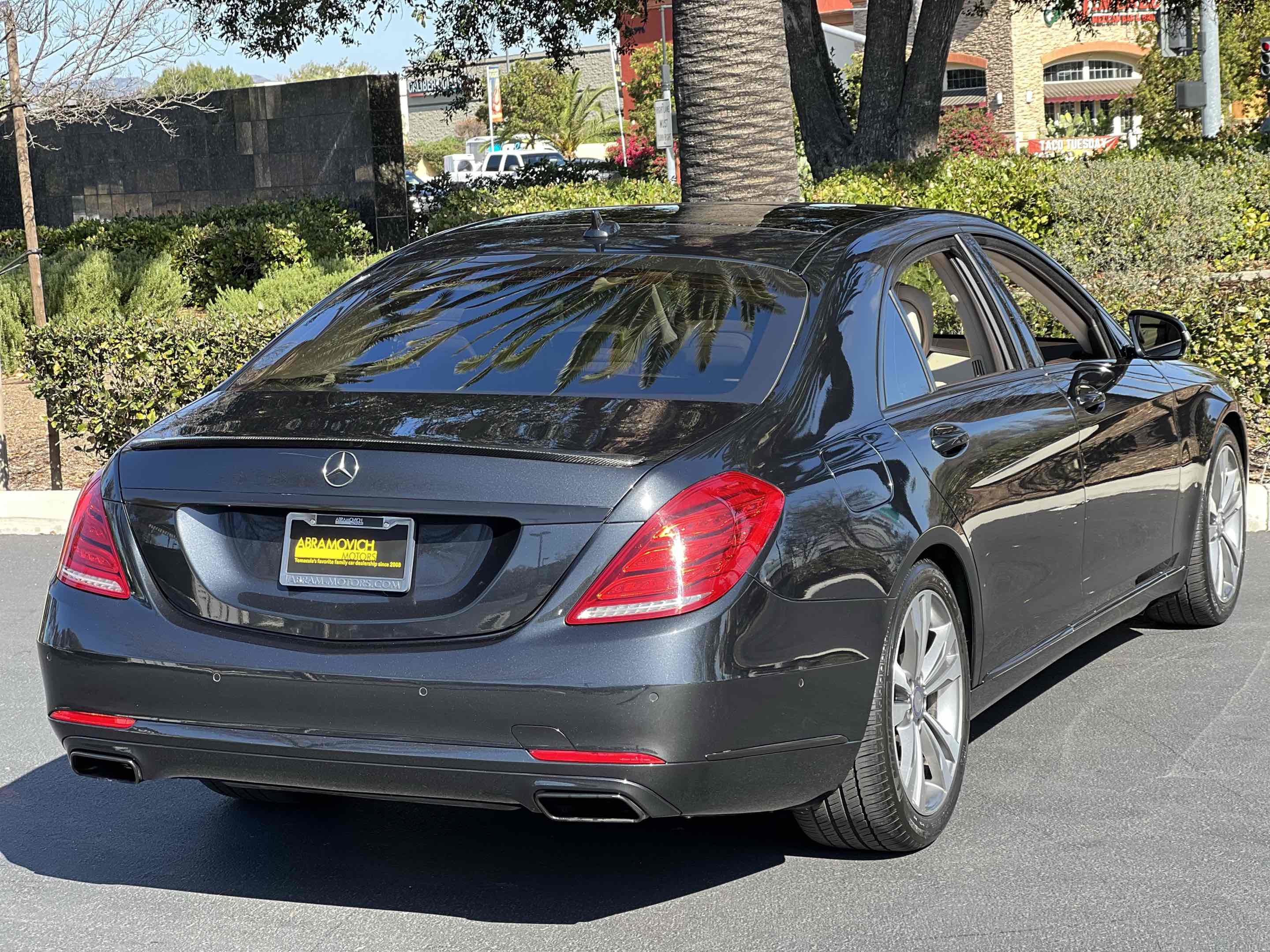 Used 2014 Mercedes-Benz S 550 Sedan image 27