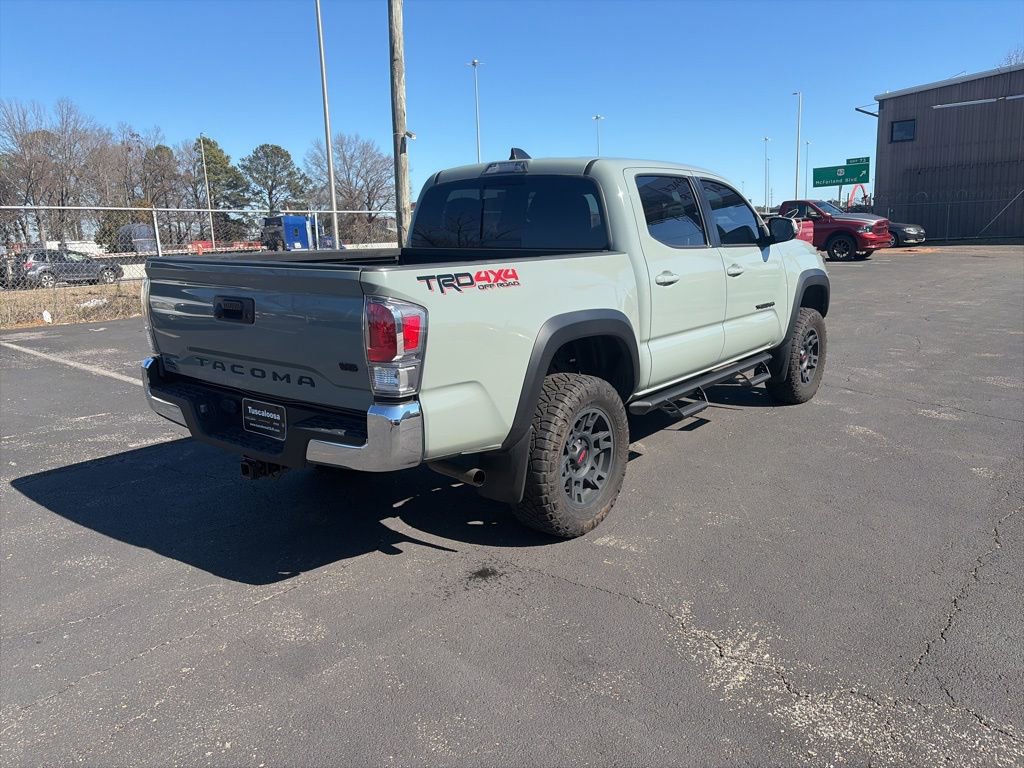 Used 2022 Toyota Tacoma TRD Off-Road image 7