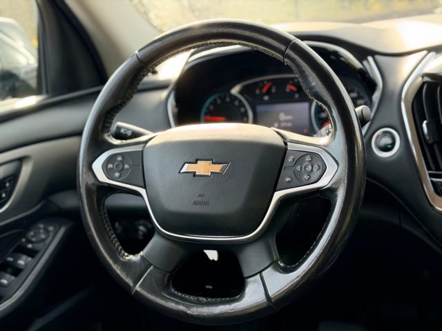 Used 2020 Chevrolet Traverse LT image 23