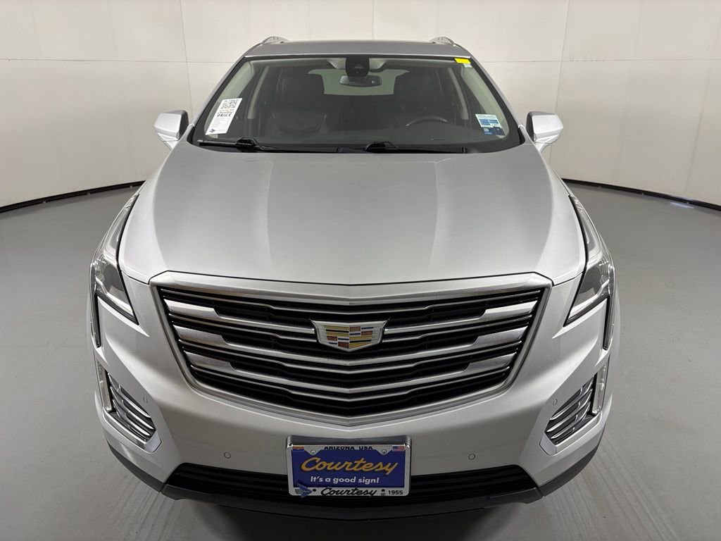 Used 2019 Cadillac XT5 Premium Luxury FWD image 3