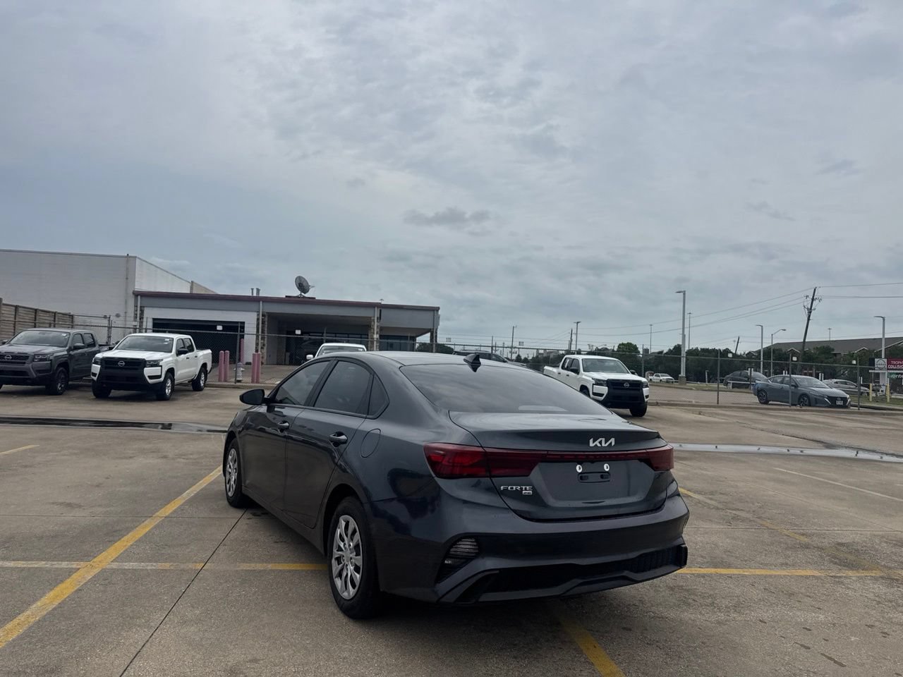Used 2024 Kia Forte LX FWD image 16