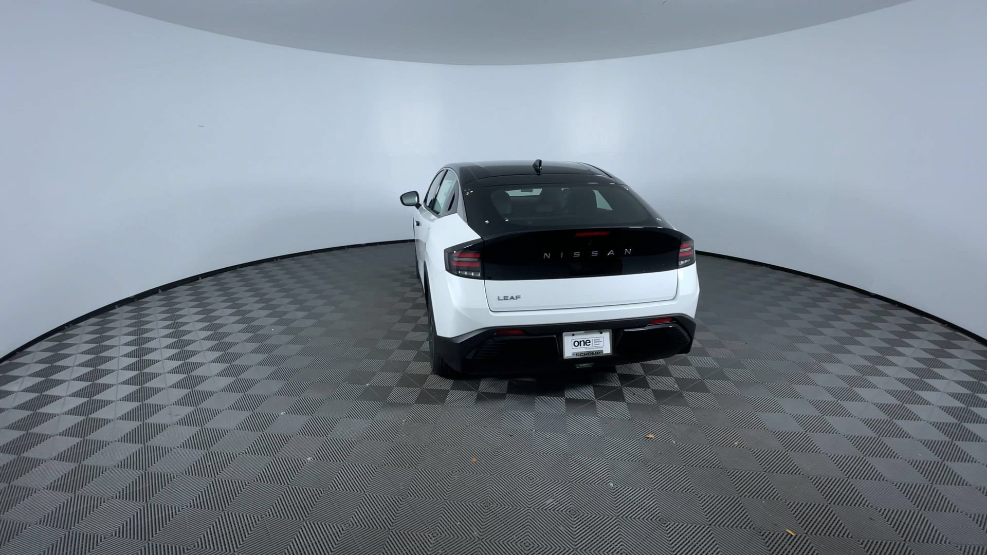 New 2026 Nissan Leaf SV+ w/ Floor Mat Package (SV+) FWD image 7